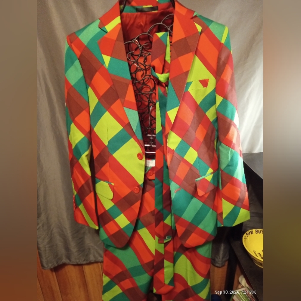 Braveman men's seasonal suit